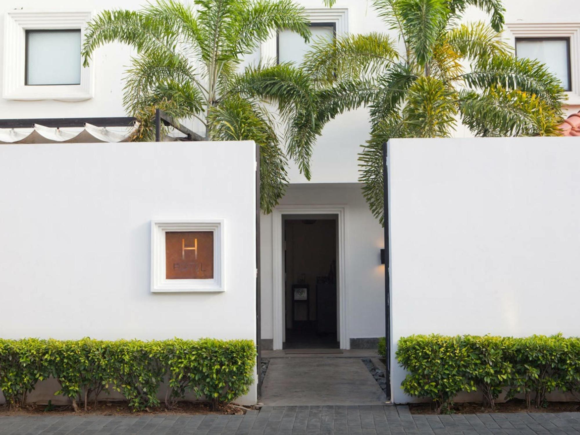 Hotel Ofuro Phnom Penh Exterior photo