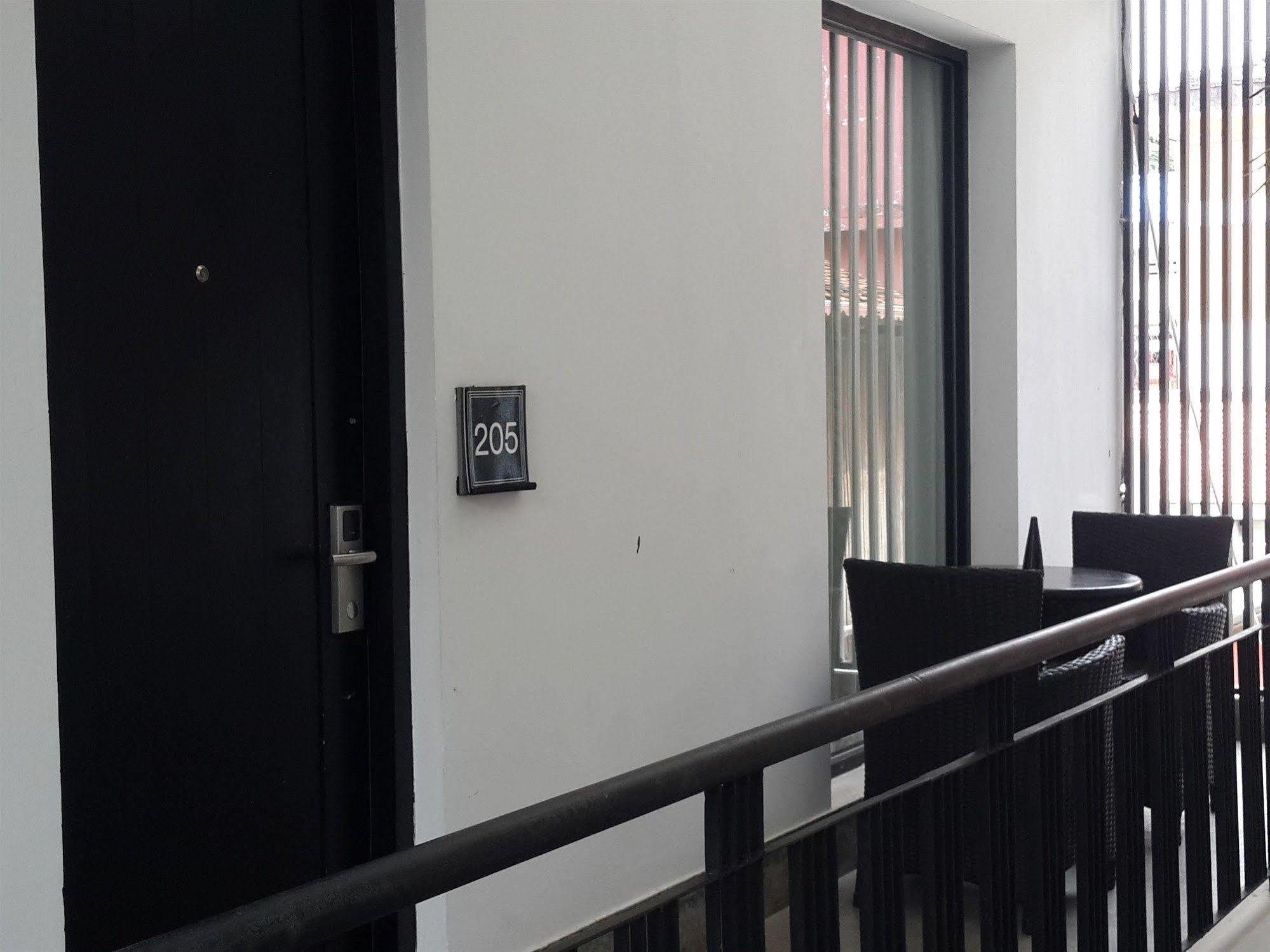 Hotel Ofuro Phnom Penh Exterior photo
