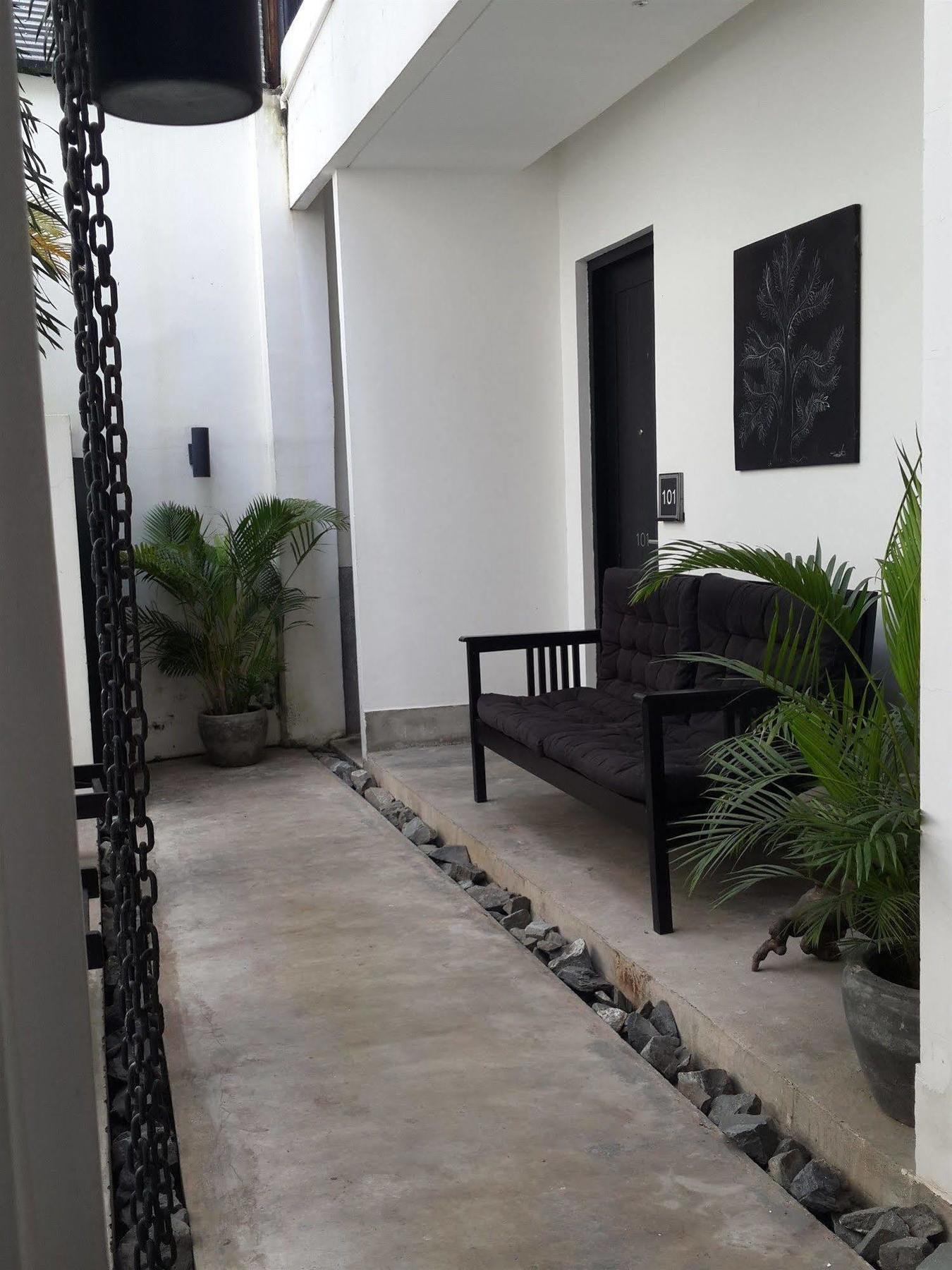 Hotel Ofuro Phnom Penh Exterior photo