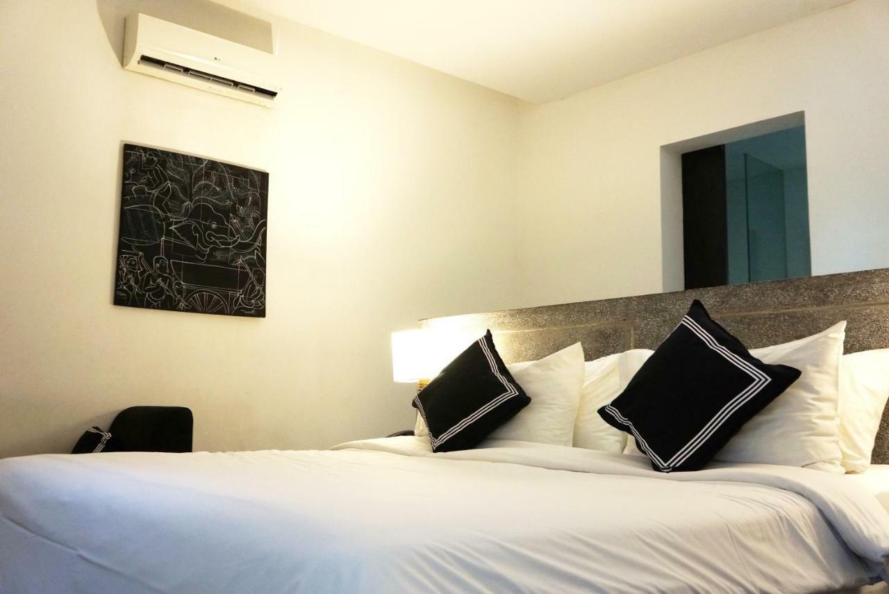 Hotel Ofuro Phnom Penh Exterior photo